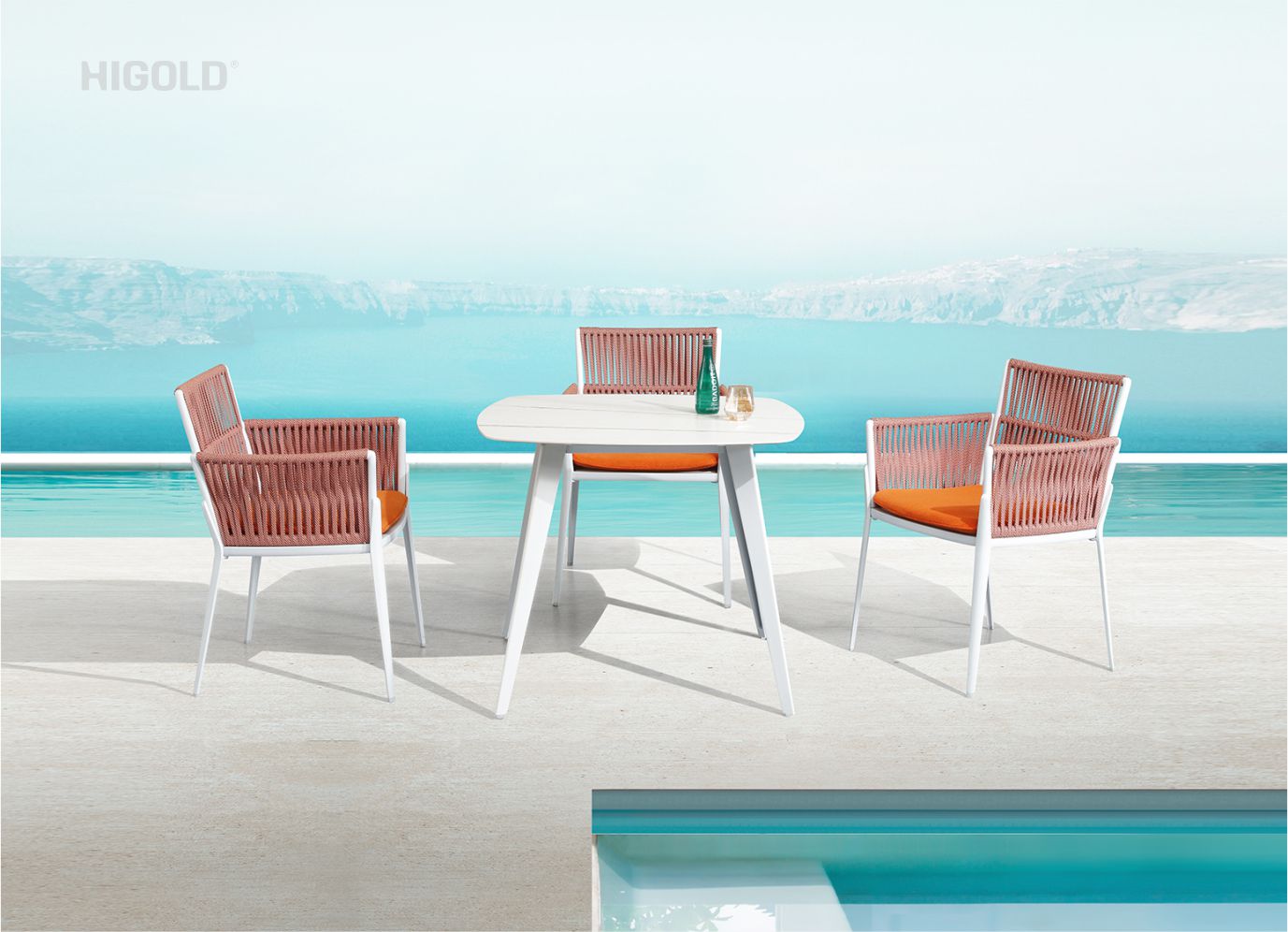 Hestia outdoor dining set for 4 aluminum