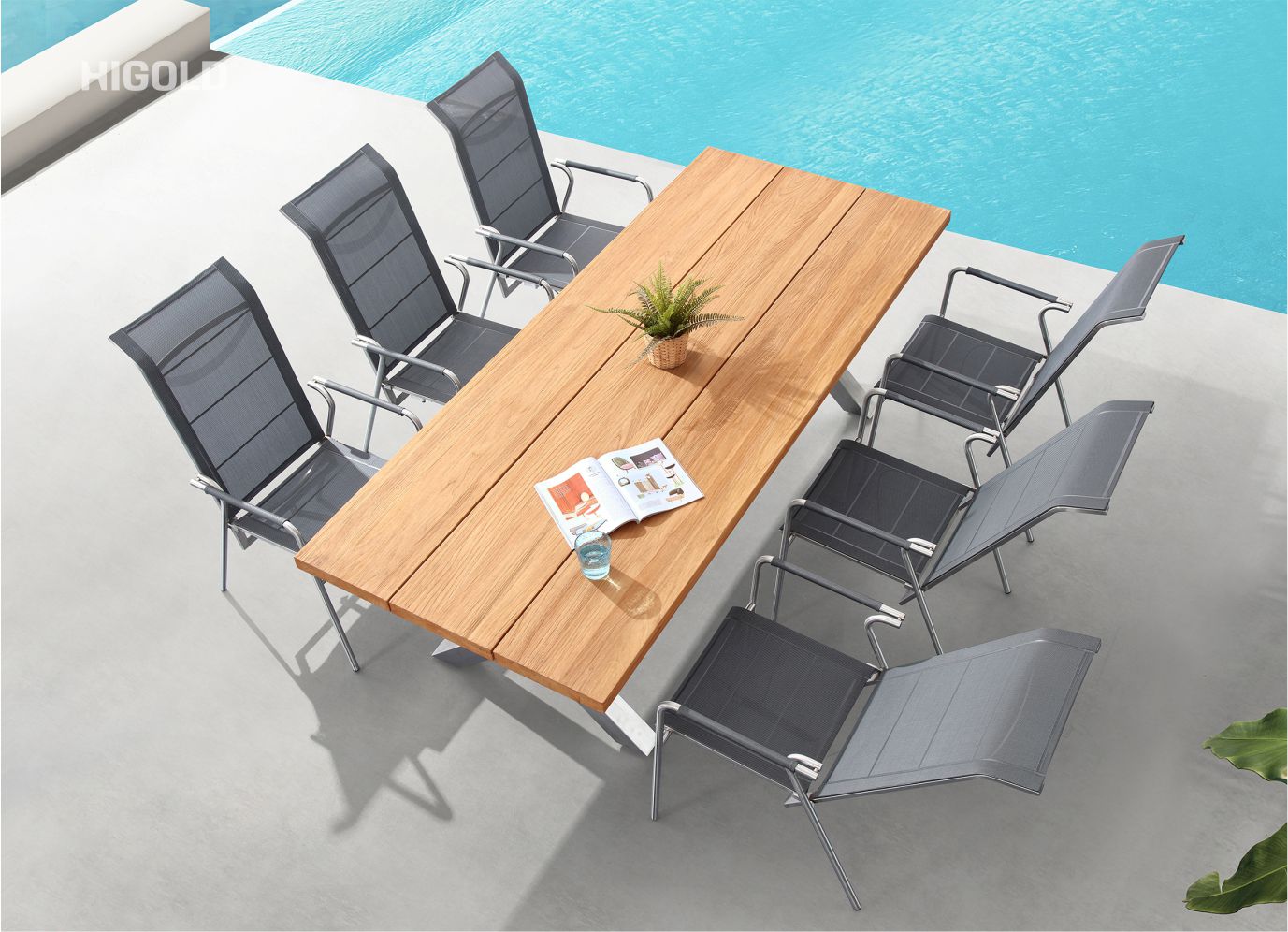 Pioneer 2.0 outdoor dining set for 6 with lounge chairs