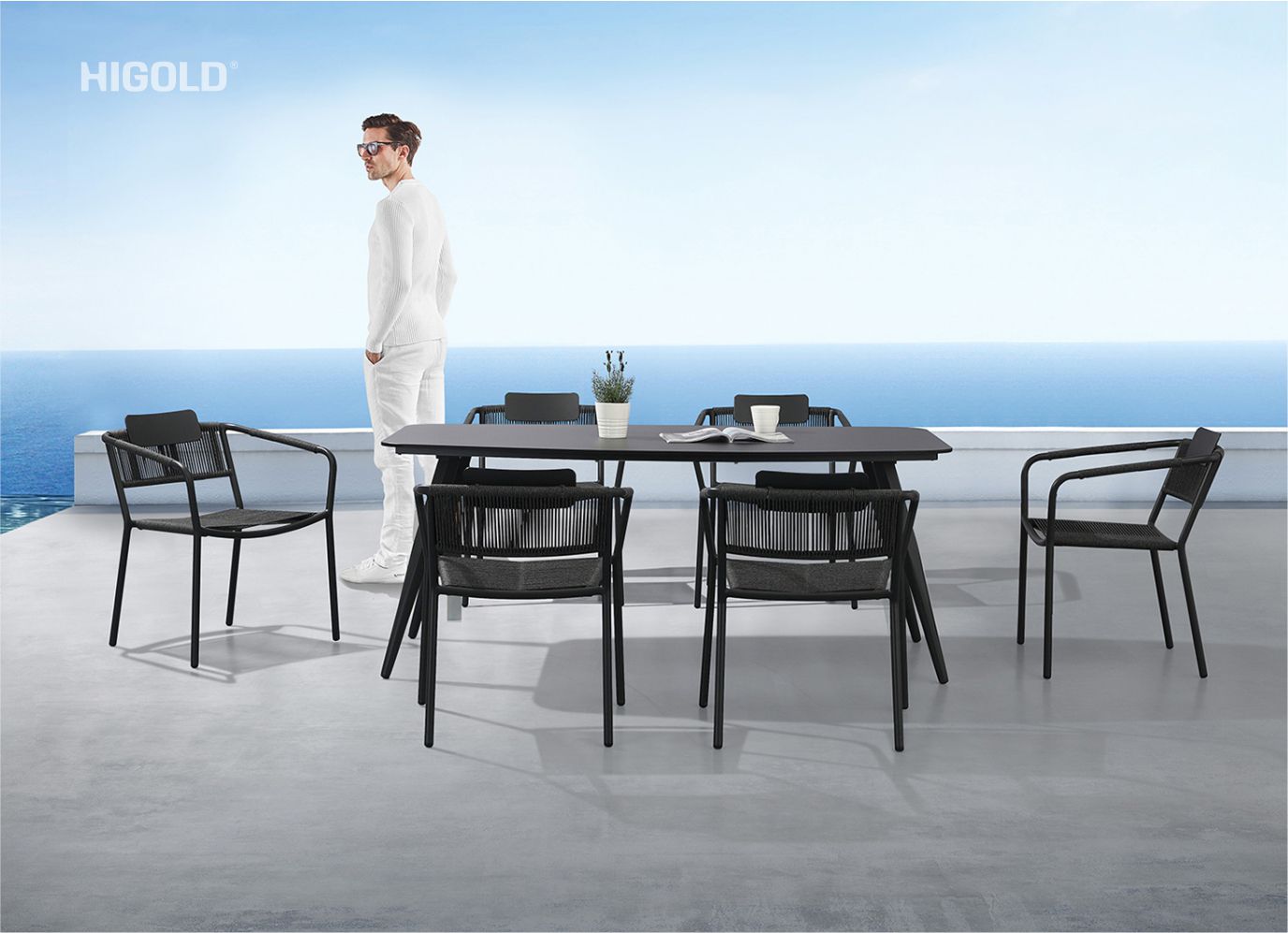 Kiwi outdoor dining set for 4