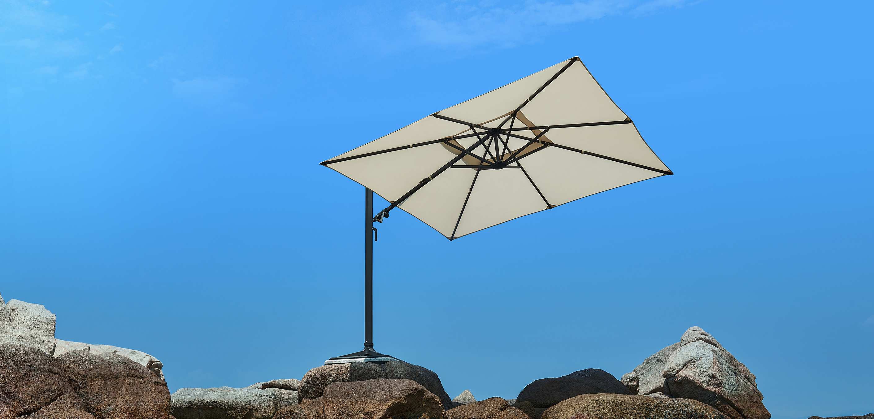 Levia Sunshade